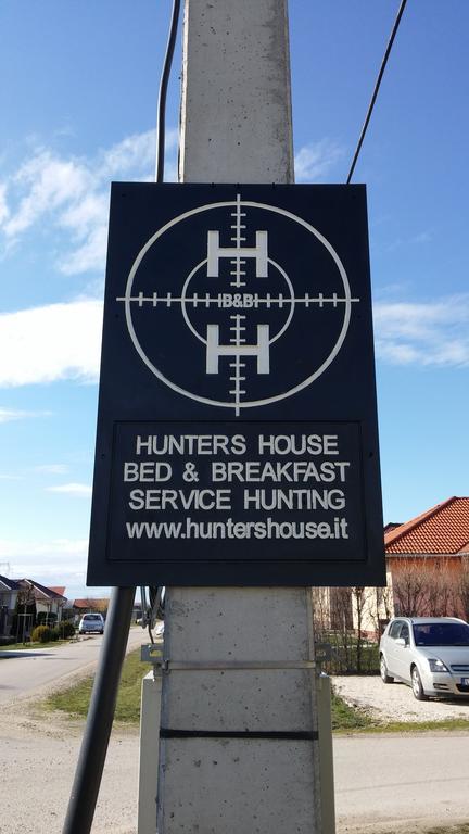 Hunters House Kft Bed And Breakfast Toltestava Екстер'єр фото