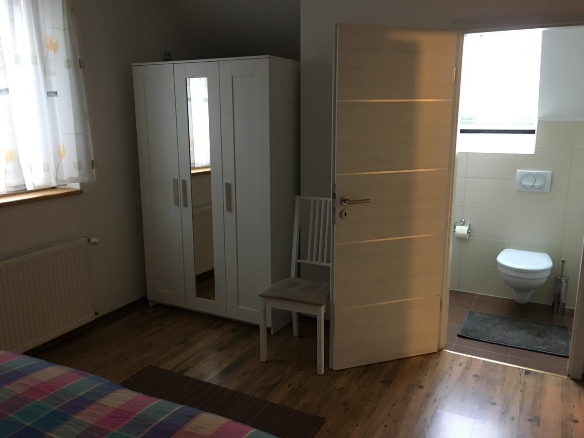 Hunters House Kft Bed And Breakfast Toltestava Екстер'єр фото